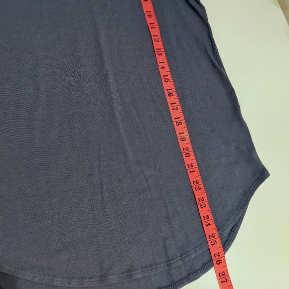 CUPIO Blue Sleeveless Top. Medium Size - Picture 7 of 7